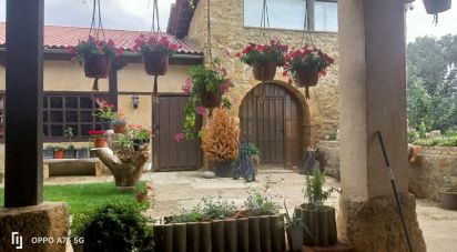 Edificio de 727 m² en Valdunquillo (47672)